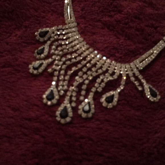 Necklace - Picture 2 of 2
